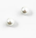 Statement Pearl Studs