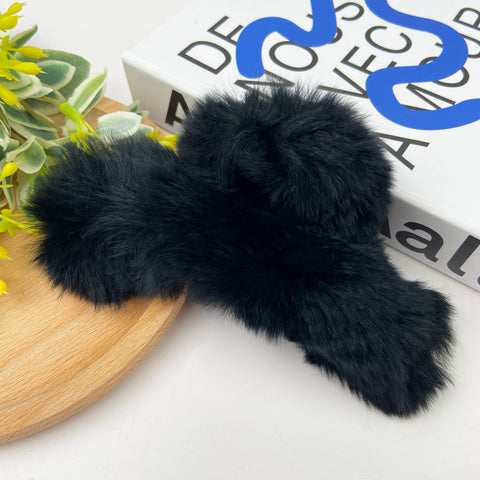 Soft Rex Rabbit Fur Hair Claw